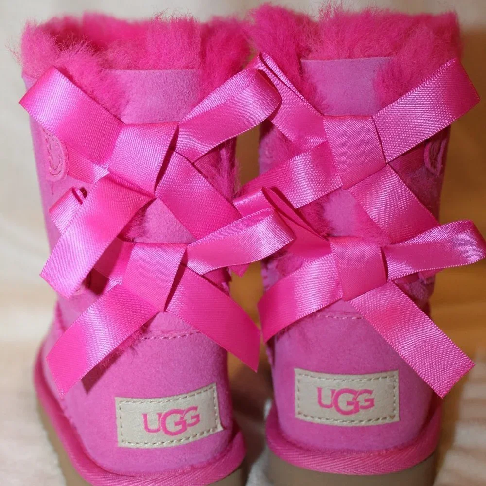 NIB UGG TODDLER BAILEY BOW‎ II WATER RESISTANT SUEDE SHEARLING BOOTS PINK